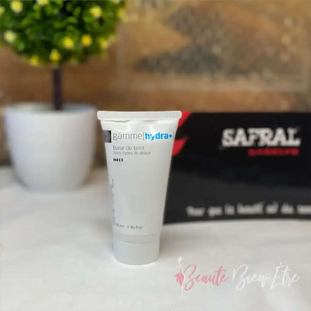 Base de teint hydratante Safral H413 Gamme Hydra+ flacon 50 ml primer professionnel