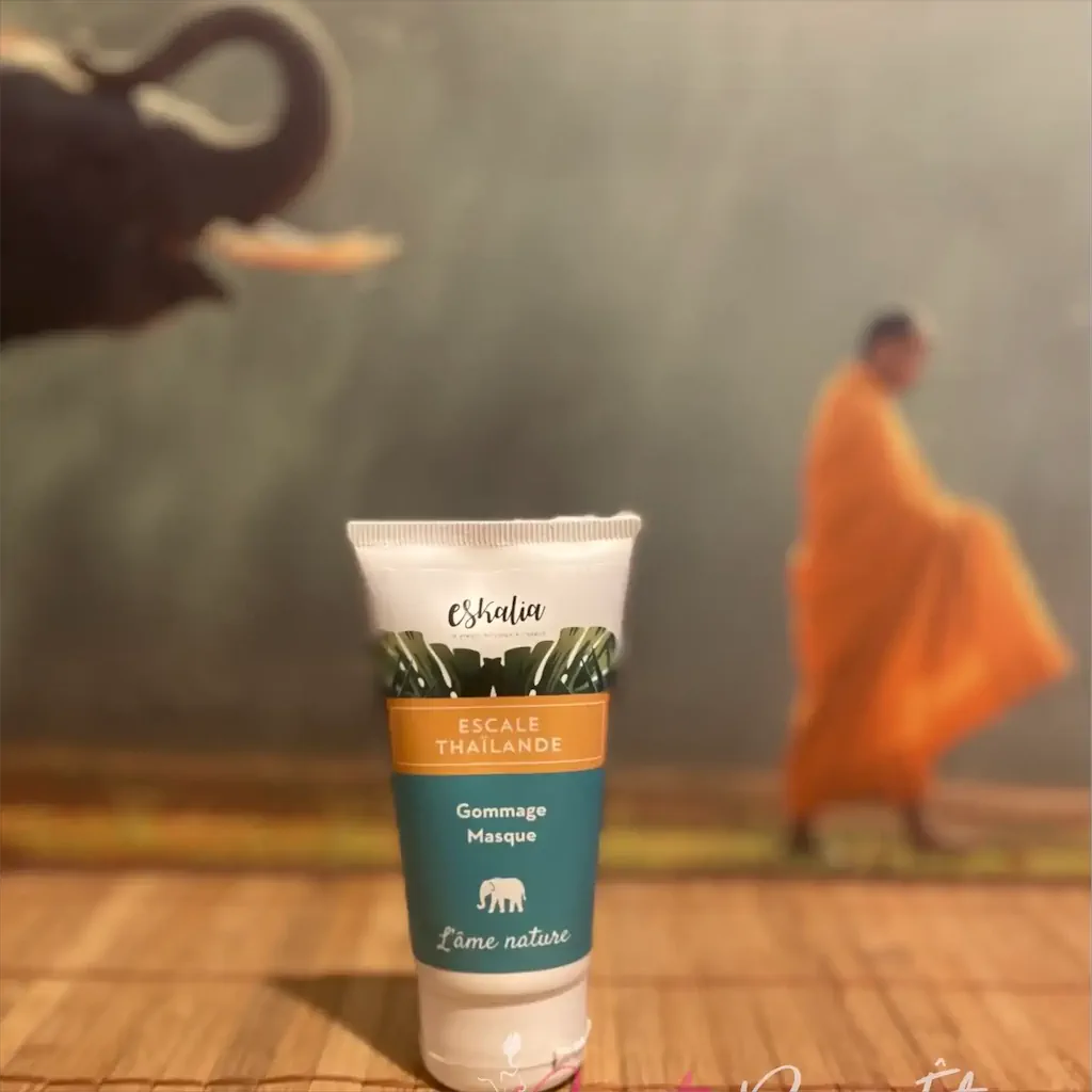 Eskalia Gommage Masque Escale Thaïlande - soin visage 2-en-1 exfoliant et masque hydratant au beurre de coco