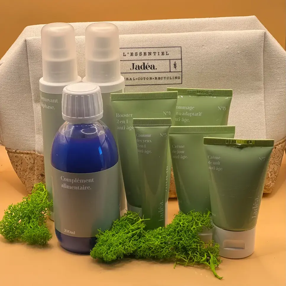 Coffret Jadéa Nourrir trousse complète anti-âge avec 9 soins et complément alimentaire