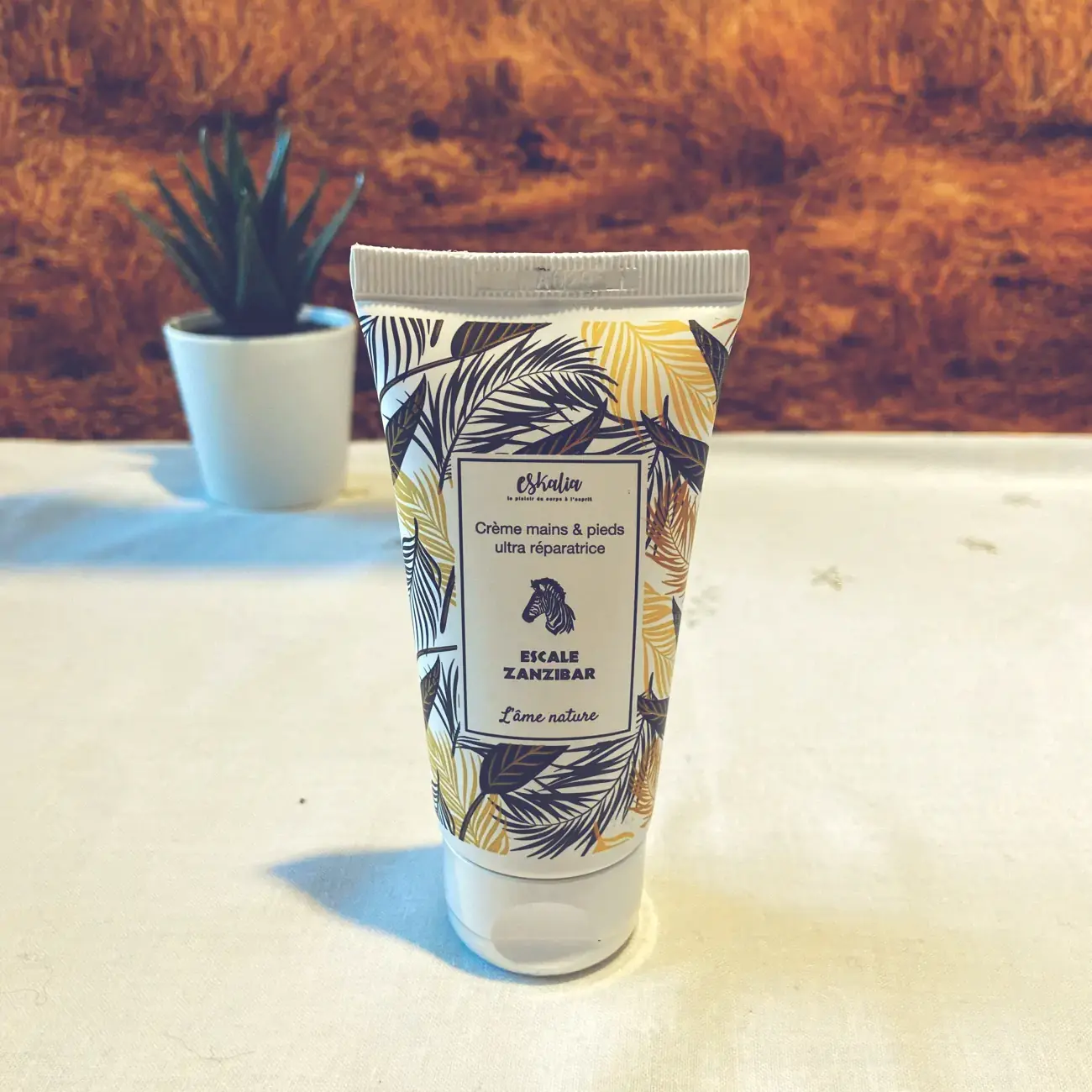 Crème mains et pieds ultra réparatrice Eskalia Escale Zanzibar 50ml - beurre de karité et huile de coco